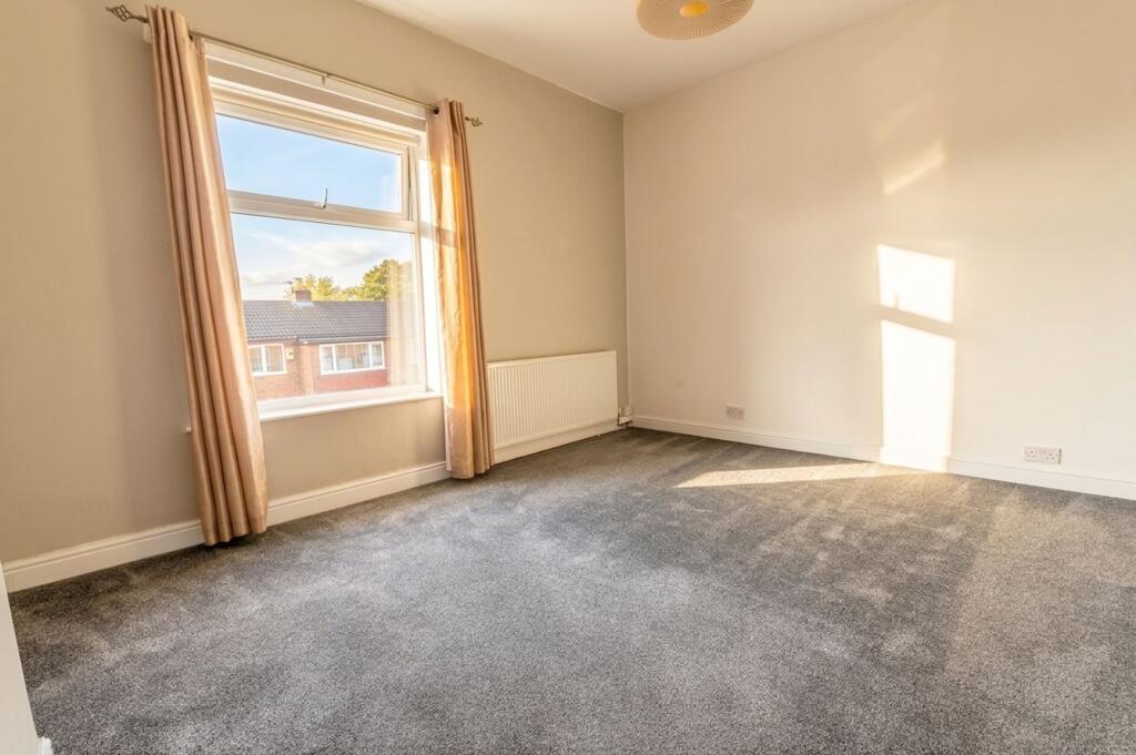 House in Bolton - View 5