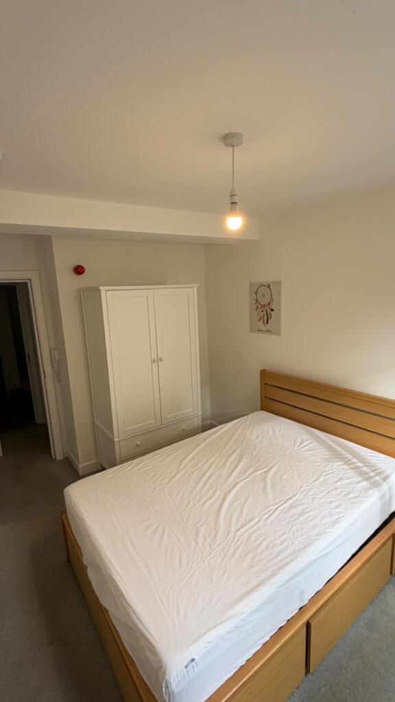 Main image of property: 33 Church Hill Road, Oxford, OX4