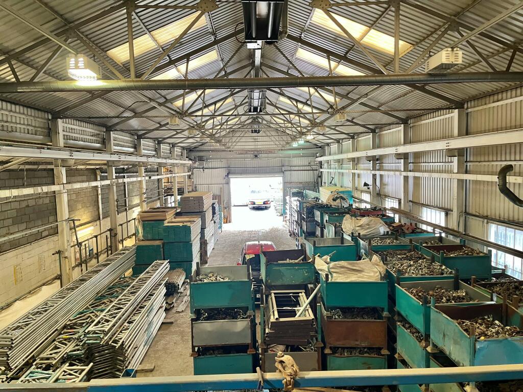 B Bradleys - Warehouse 1.jpg