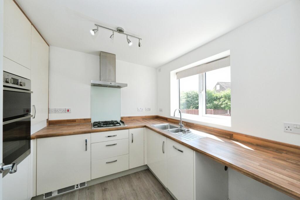 House in Bolsover, Shirebrook - View 2