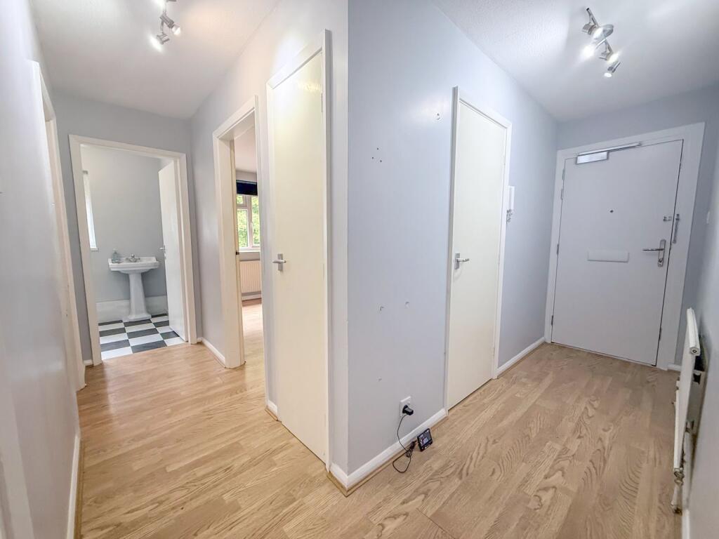 Apartment in High Peak, Buxton - View 5