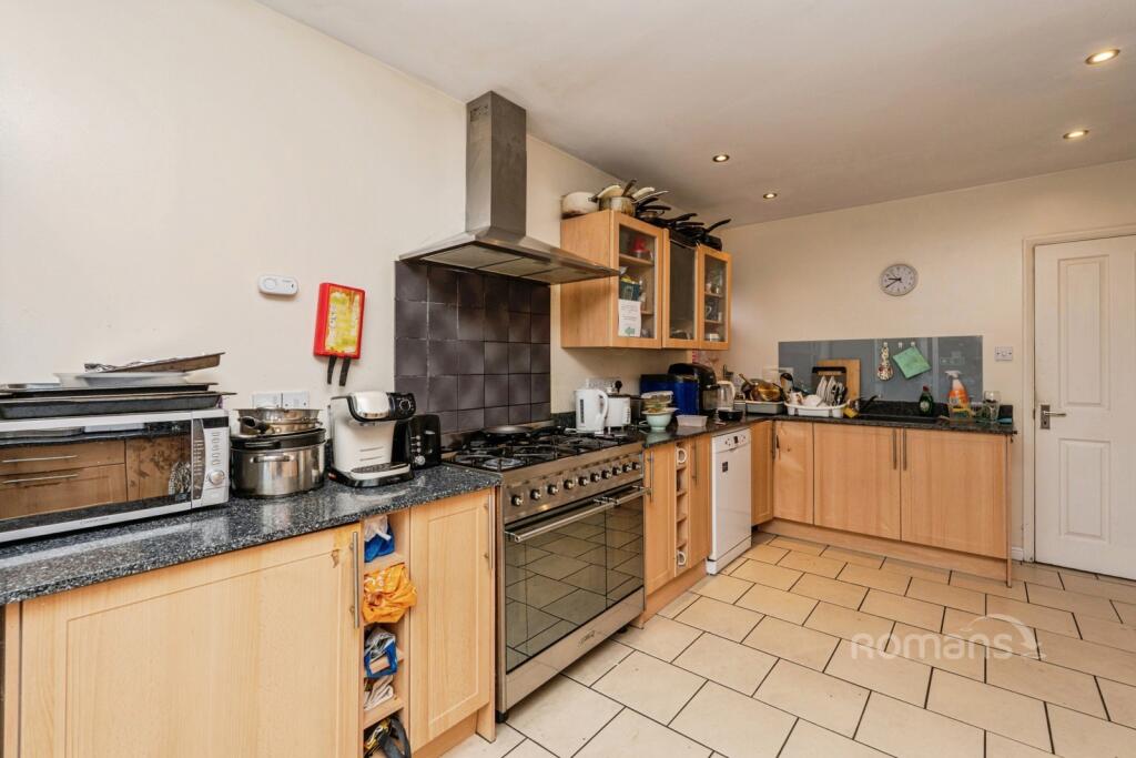 House in Guildford - View 3