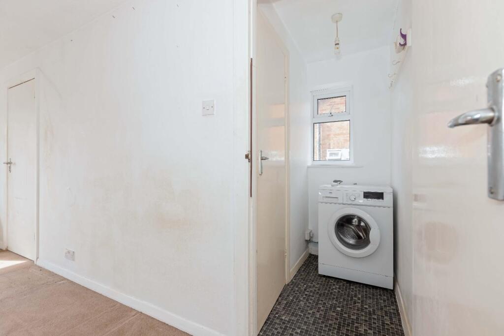 Middle Road, Lancing photo 5