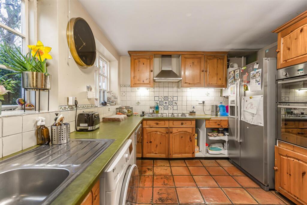 Additional image 11 of High Road, Essendon