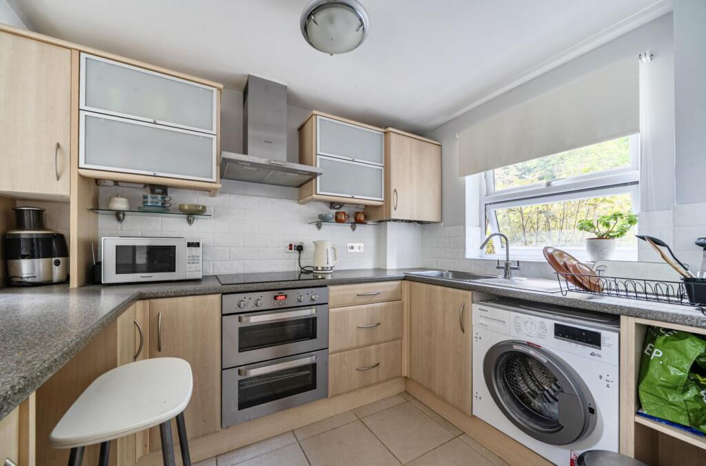 House in Richmond, Ham - View 4