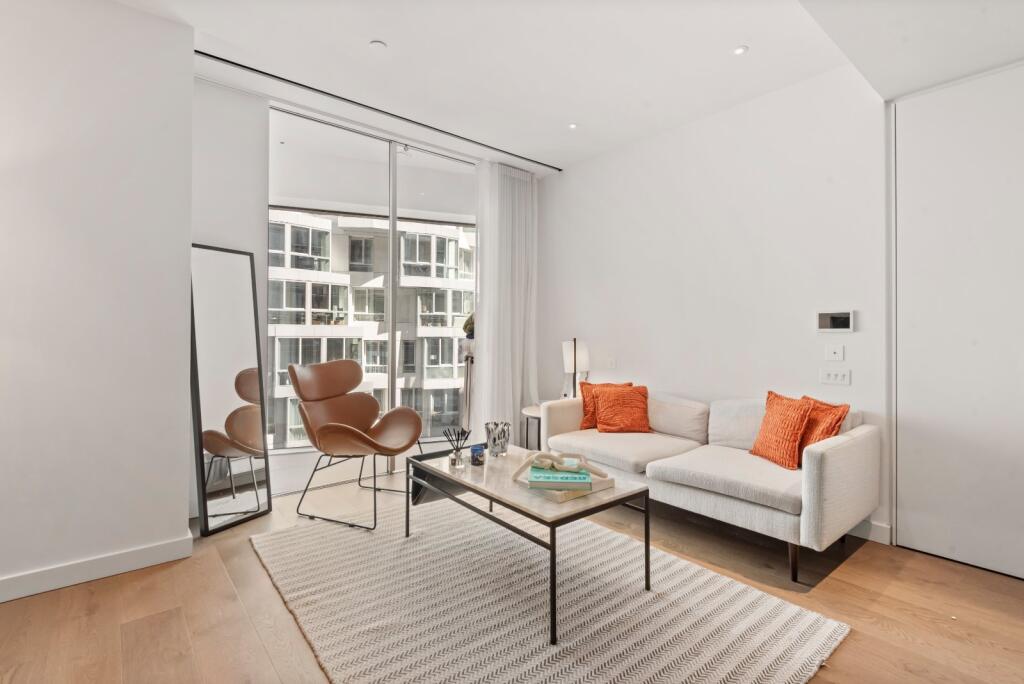Main image of property: Oakley House,
10 Electric Boulevard, SW11