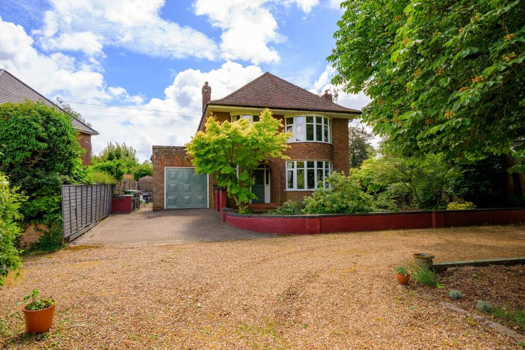 Main image of property: Oundle Road, Orton Longueville, PE2