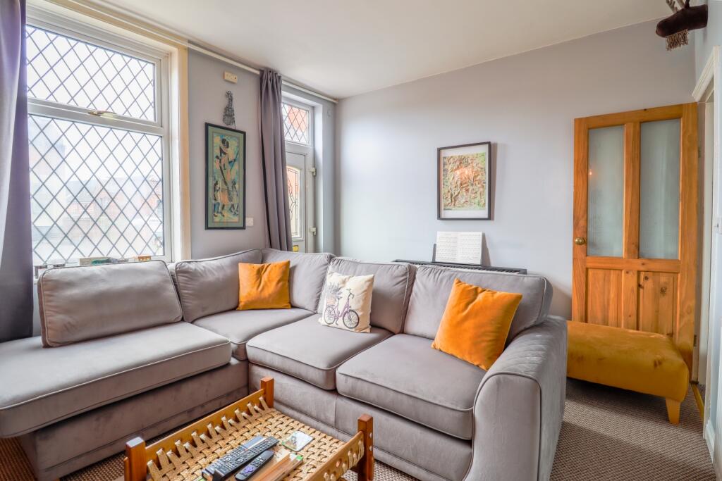 Main image of property: Old Hall Road, Chesterfield, Derbyshire, S40