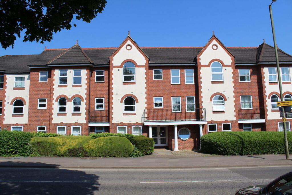 Main image of property: Coopers Gate, Banbury, OX16 2EQ