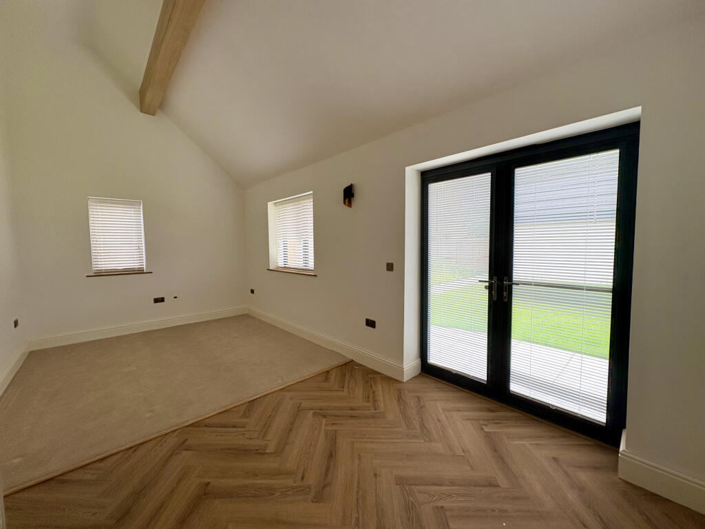 House in Wyre, Claughton - More