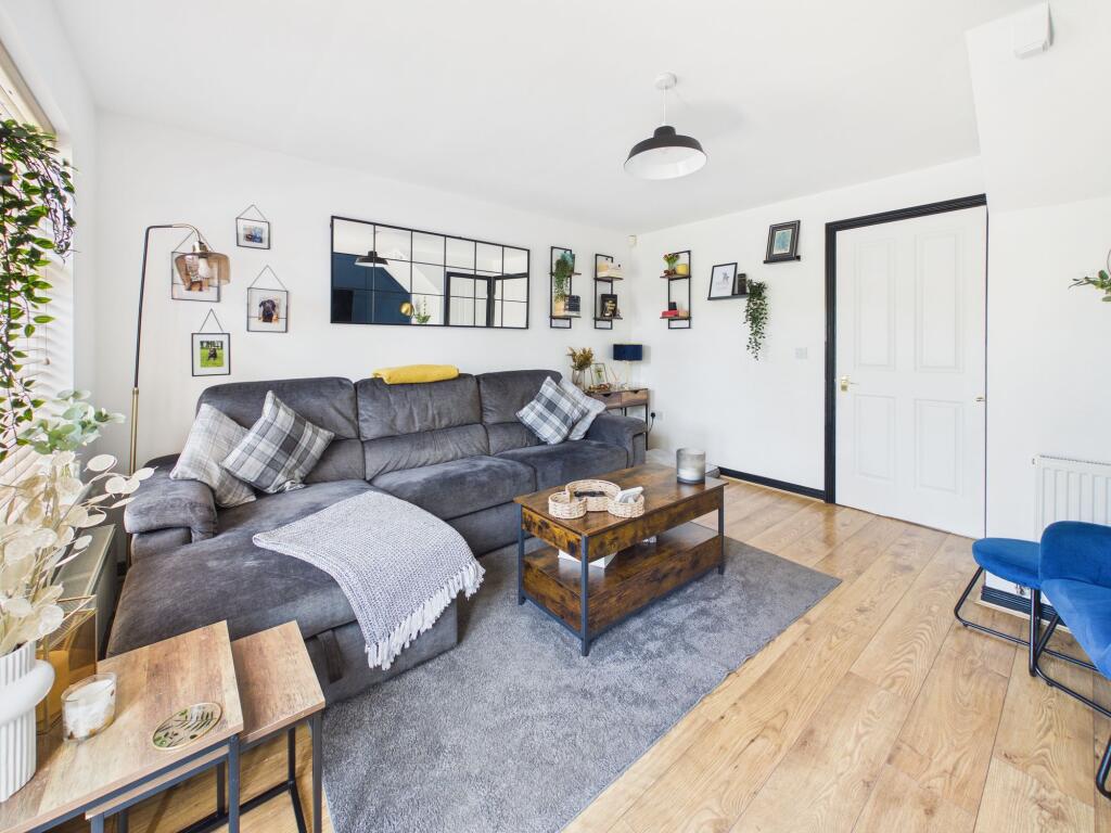 House in Ashfield, Sutton in Ashfield, Stanton Hill - View 3