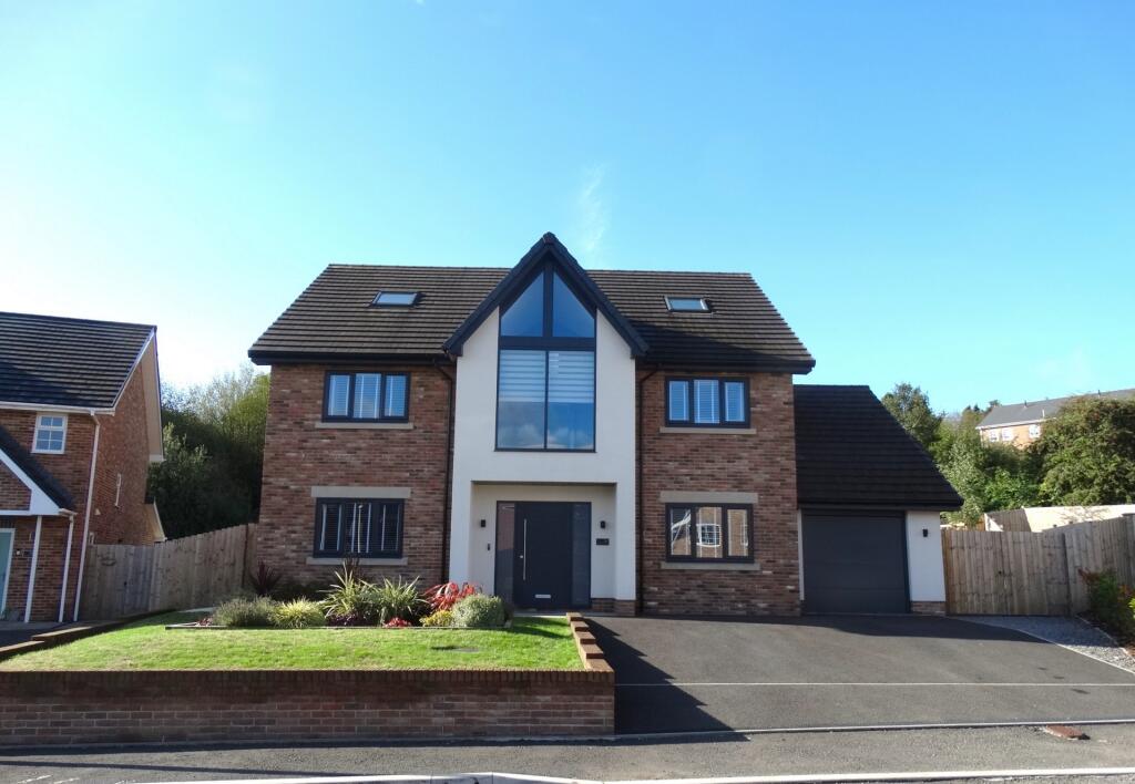 Main image of property: Brentwood Place, Willowtown, NP23