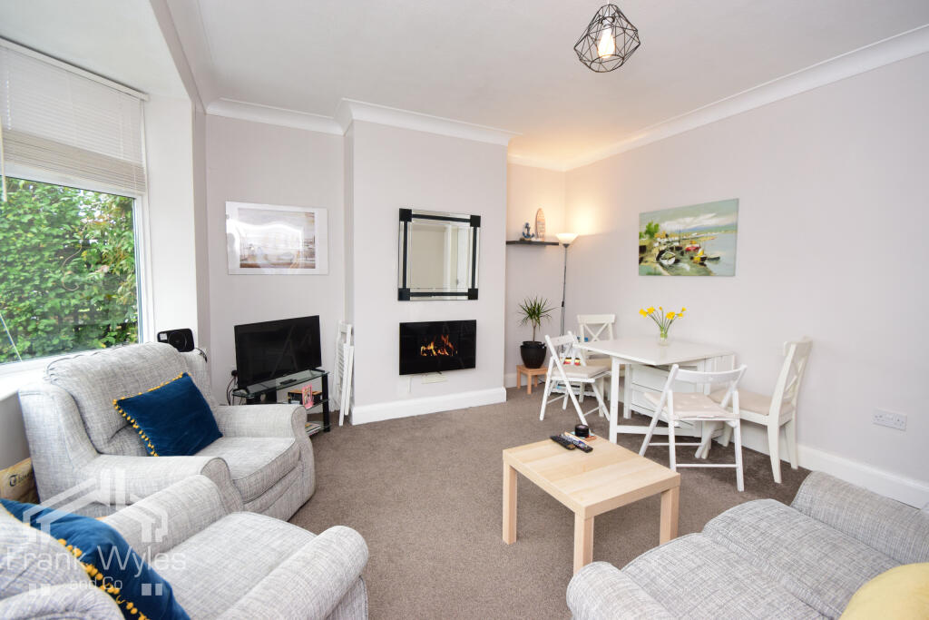 Oswald Road, Lytham St. Annes, Lancashire photo 3