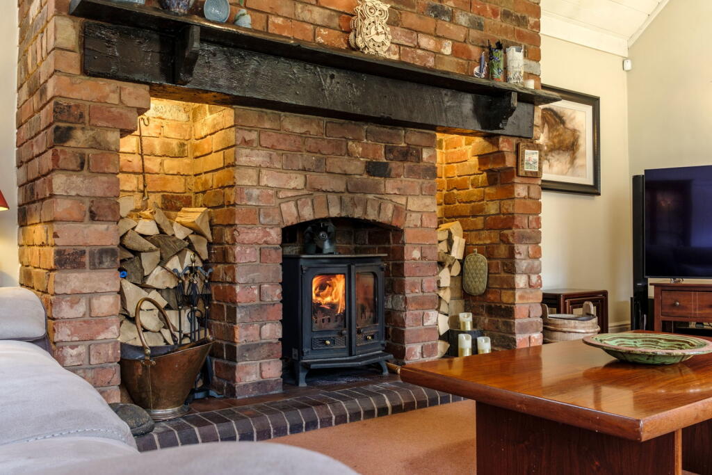 House in Nottingham, Thrumpton - View 5