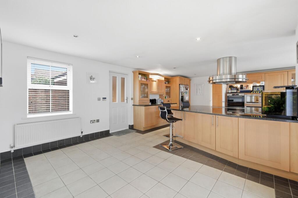 House in Chelmsford - More