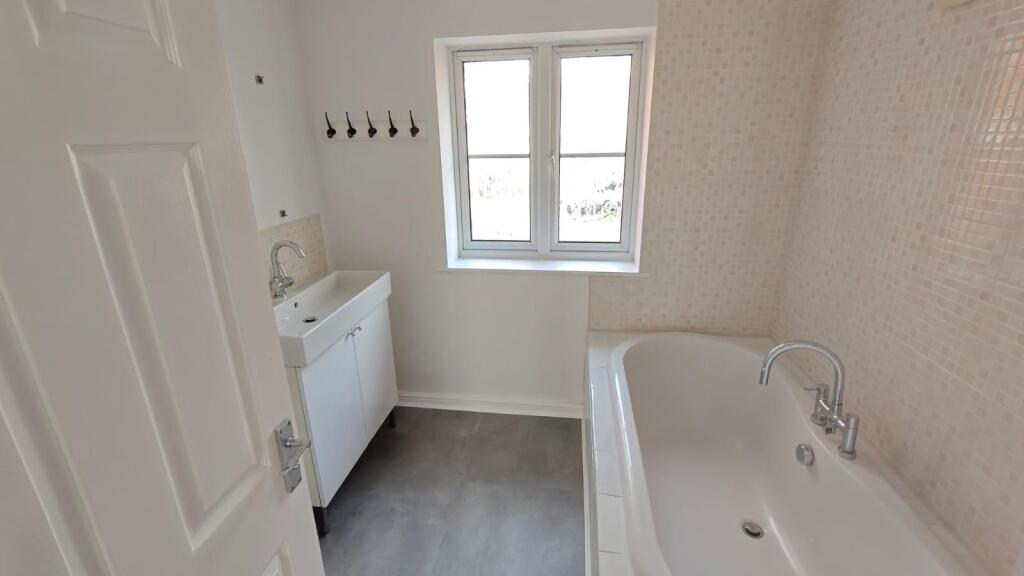 Additional image 10 of Bluebell Croft, Northfield, Birmingham