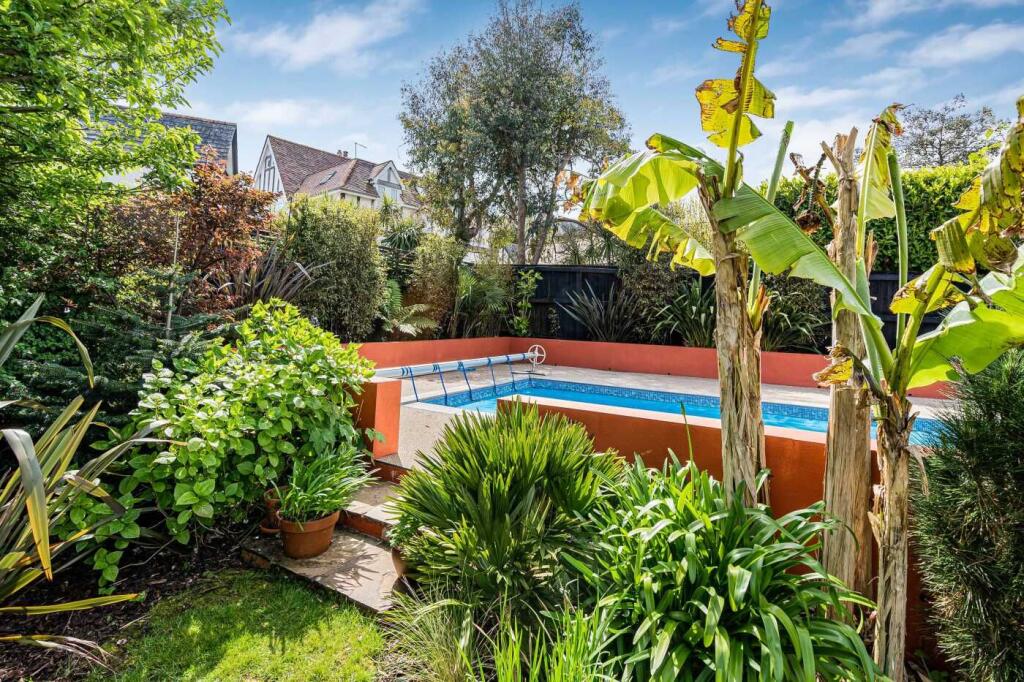 House in Torquay - View 3