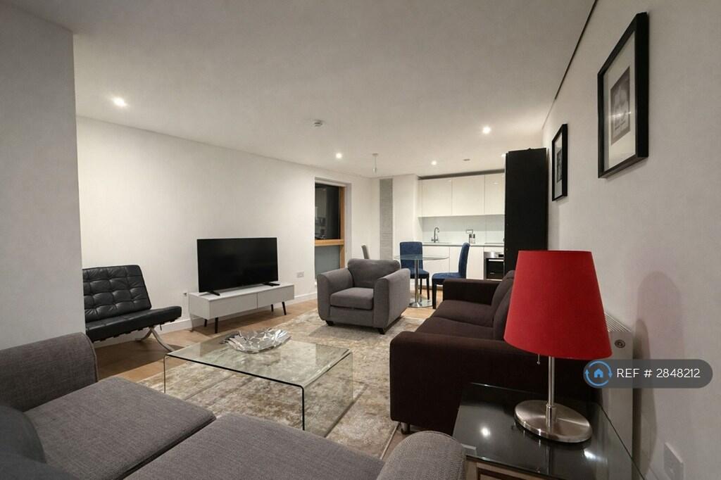3 bedroom flat for rent