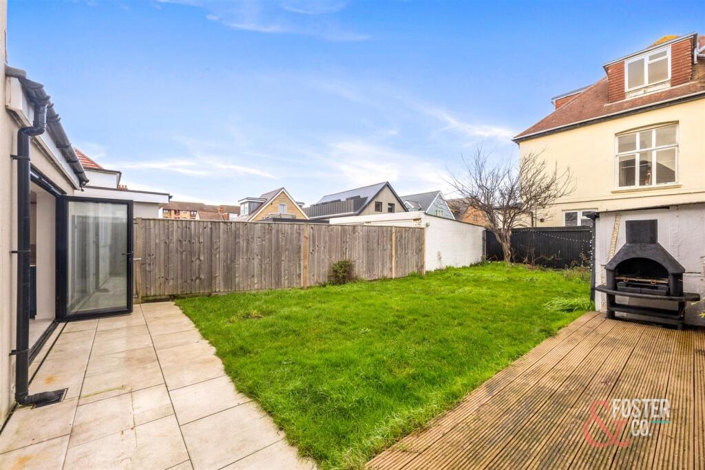 Apartment in Hove, Aldrington - View 3