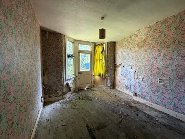 House in London - View 5
