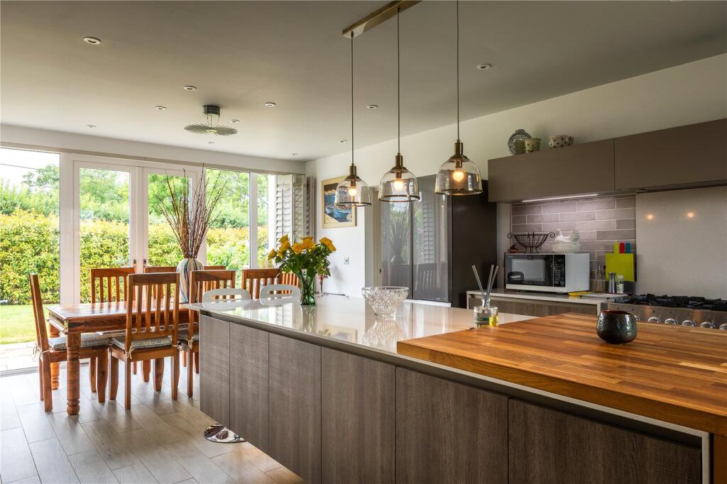 Additional image 5 of Five Bedroom Detached House in Butleigh