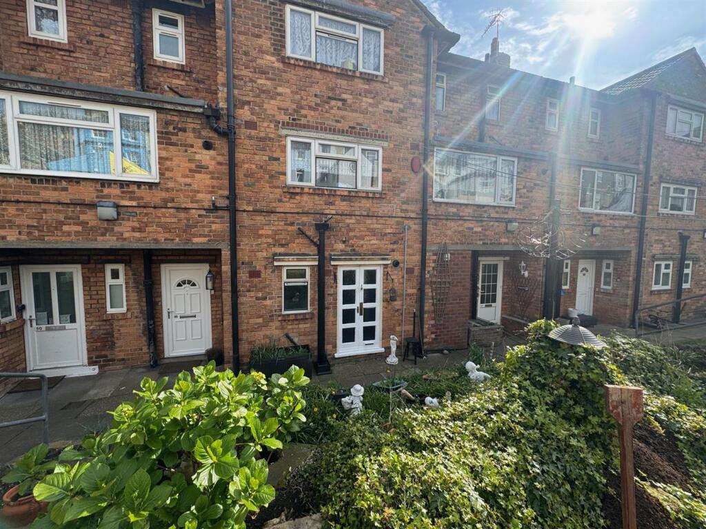 Main image of property: Longwestgate, Scarborough