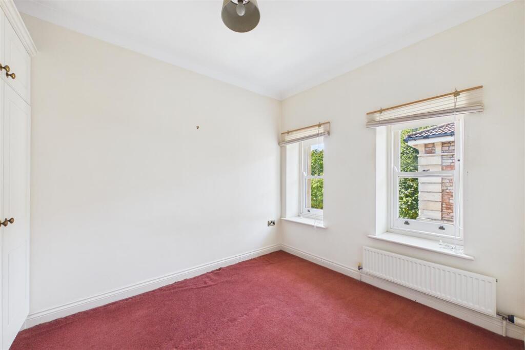 Apartment in Bristol - View 4