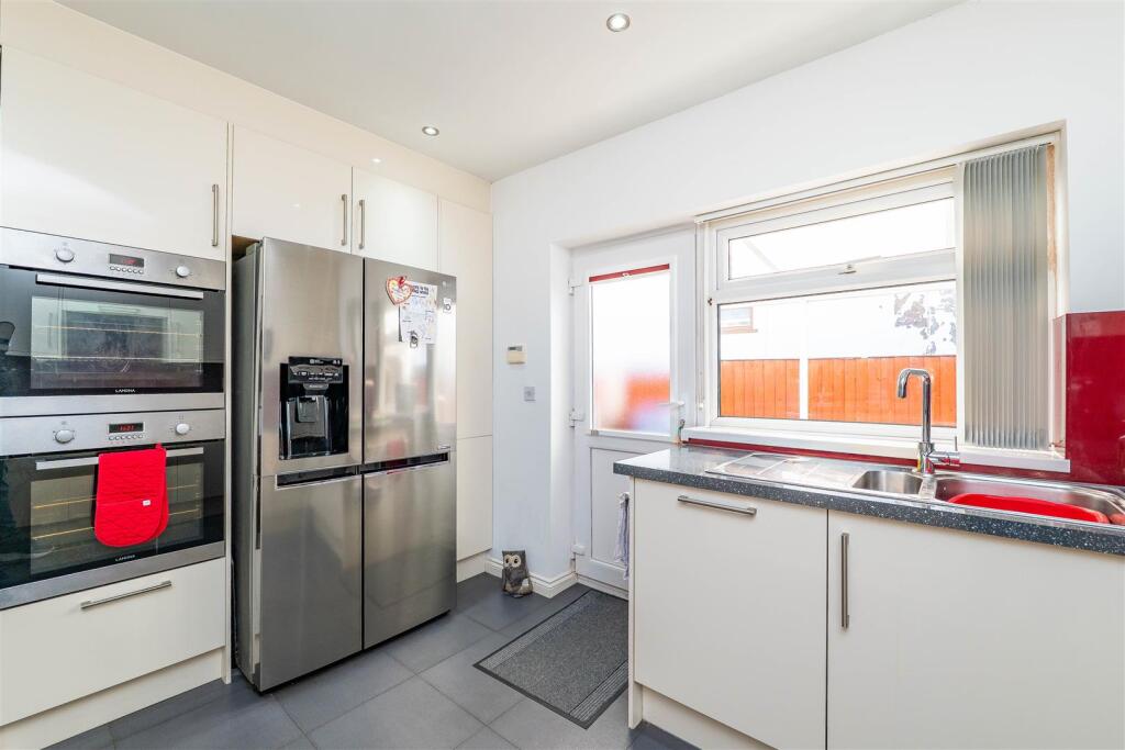 Baytree Road, Clayton-Le-Woods, Chorley - View 6