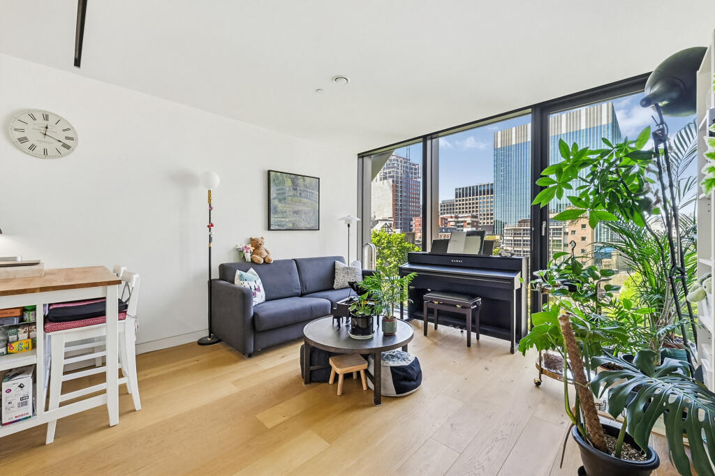 Main image of property: NEO Bankside, Southwark, London, SE1 9JF