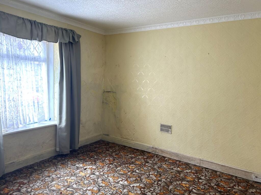 House in Milford Haven, Pembrokeshire - View 2