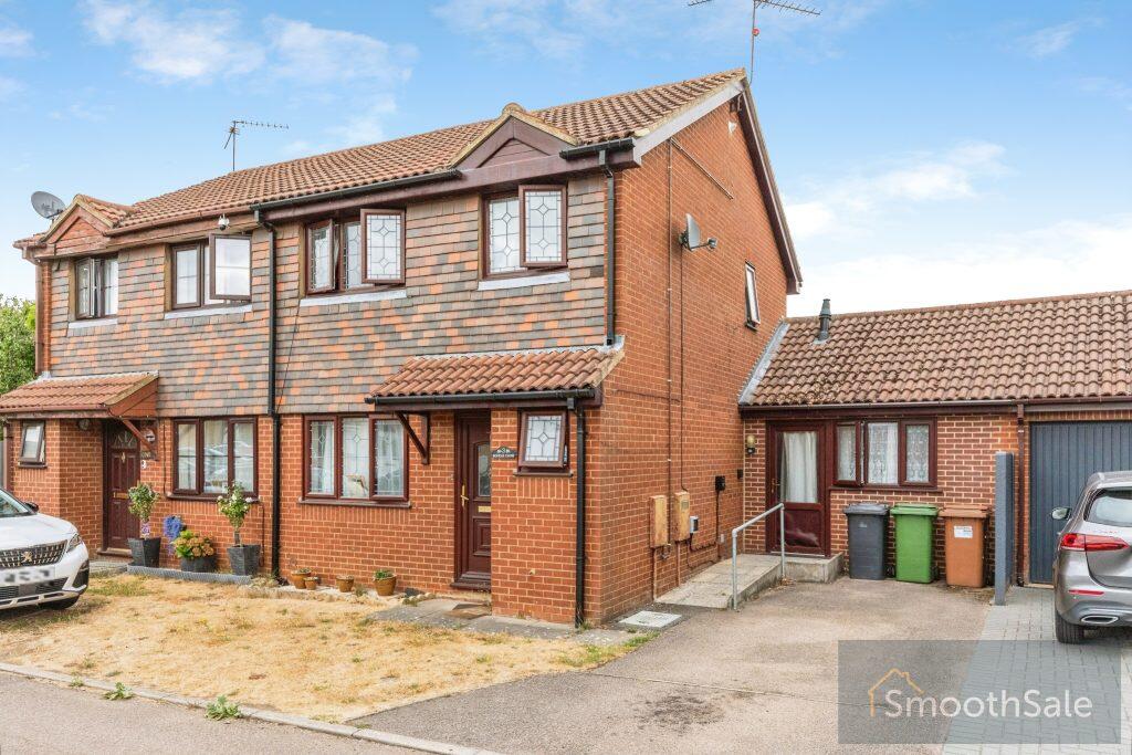House in Northampton - View 2