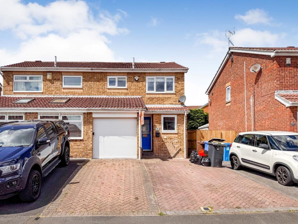 Main image of property: 18 Farnaby Drive, High Green, Sheffield, South Yorkshire, S35 4NY