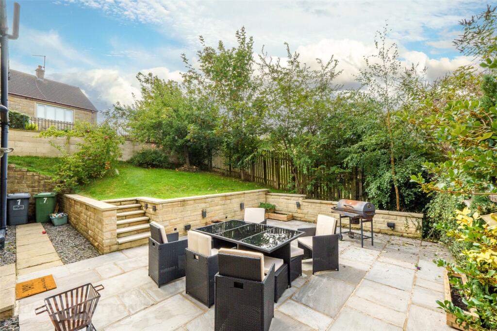 House in Kirklees, West Yorkshire - View 2