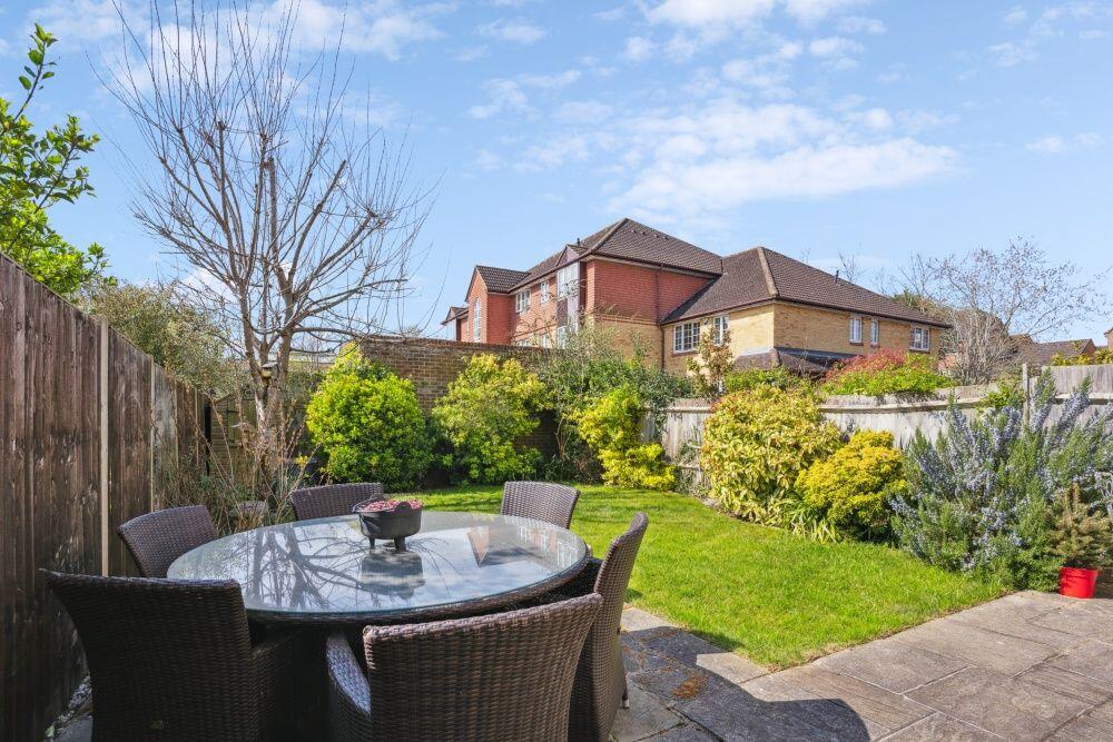 House in Three Rivers, Hertfordshire - View 4