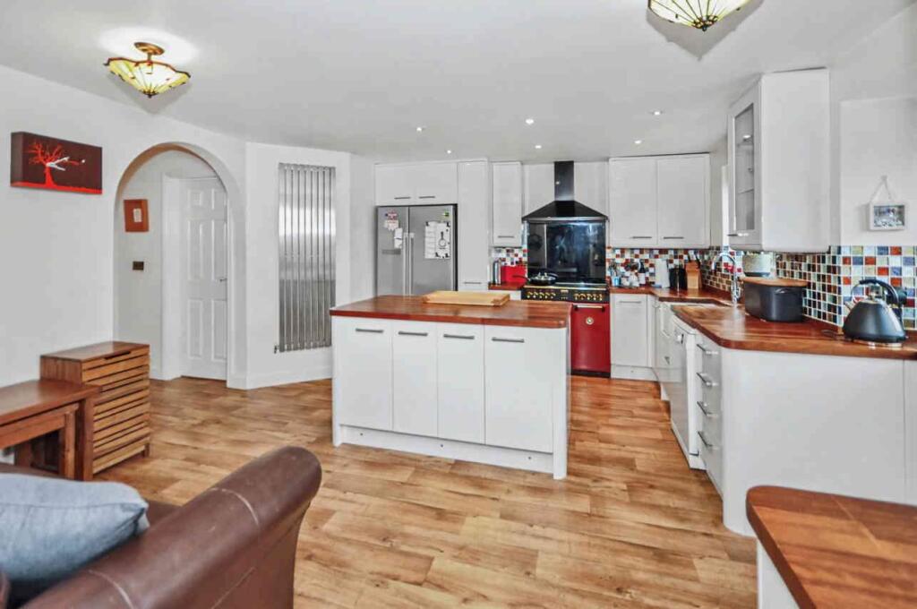 House in Mawsley - View 3