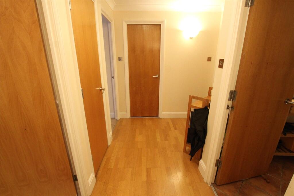 1A Belevedere Road, London, SE1 - View 6