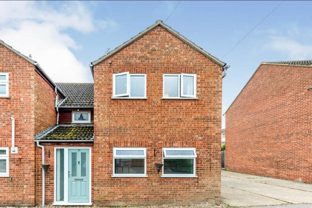 Main image of property: Long Close Station Road, Lower Stondon, Henlow, Bedfordshire, SG16