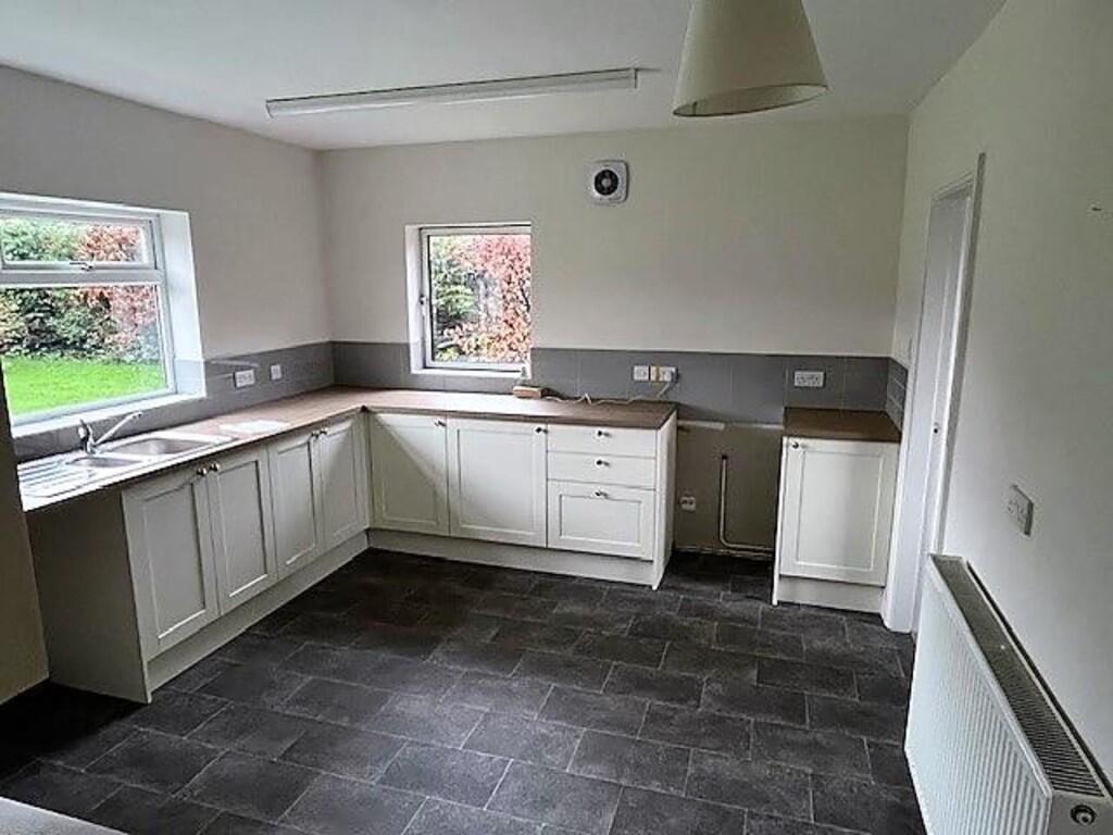 Stretton Road, Clay Cross photo 4