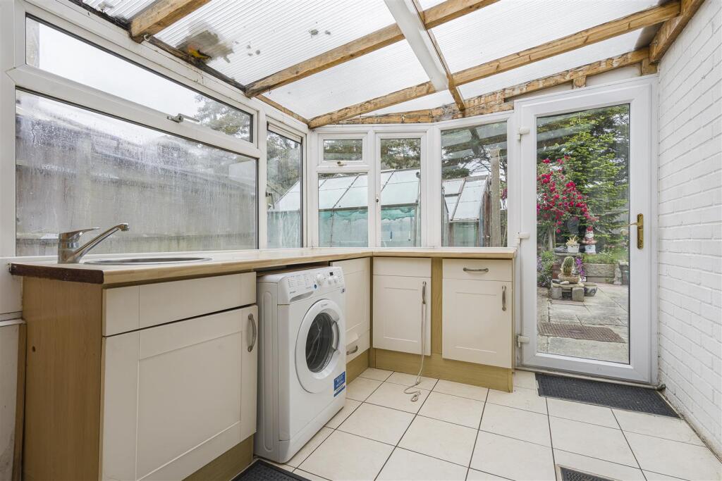 Waldegrave Way, Lawford, Manningtree - View 5