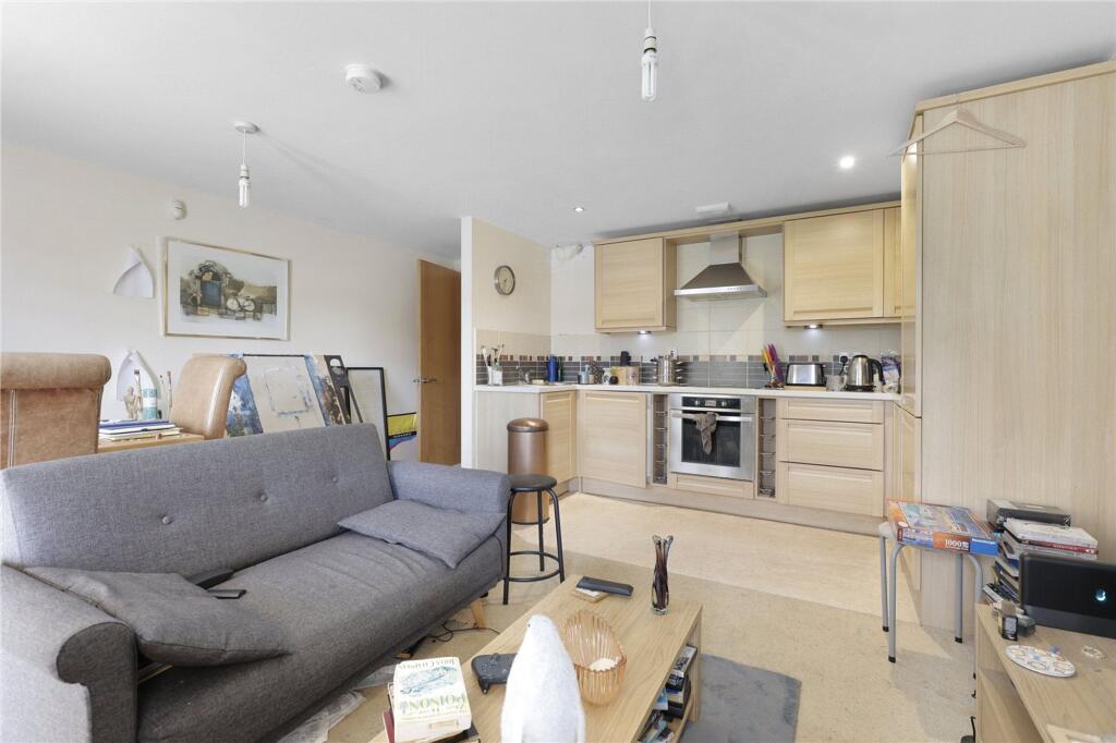 Apartment in Stockton-on-Tees, Nunthorpe - View 5