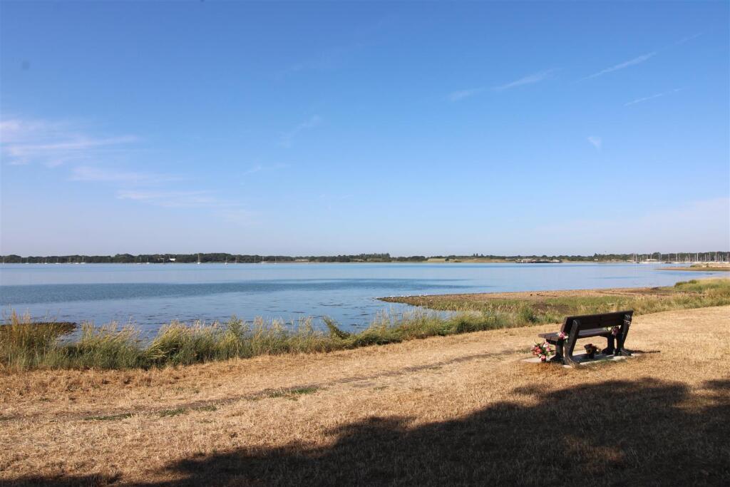 House in Fareham, Portchester - View 5