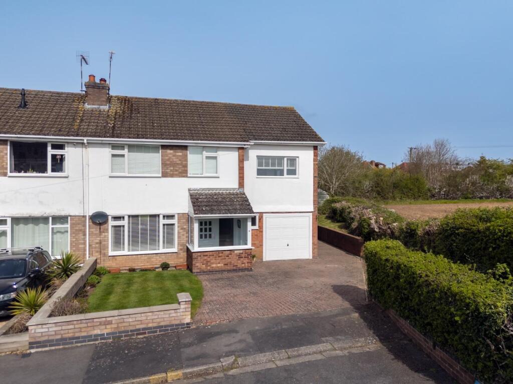 Main image of property: Oakridge Road, Leamington Spa