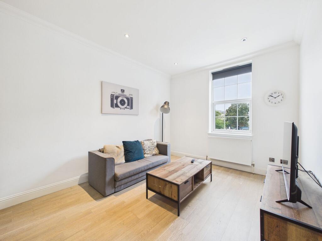 14 Richmond Place, Brighton, BN2