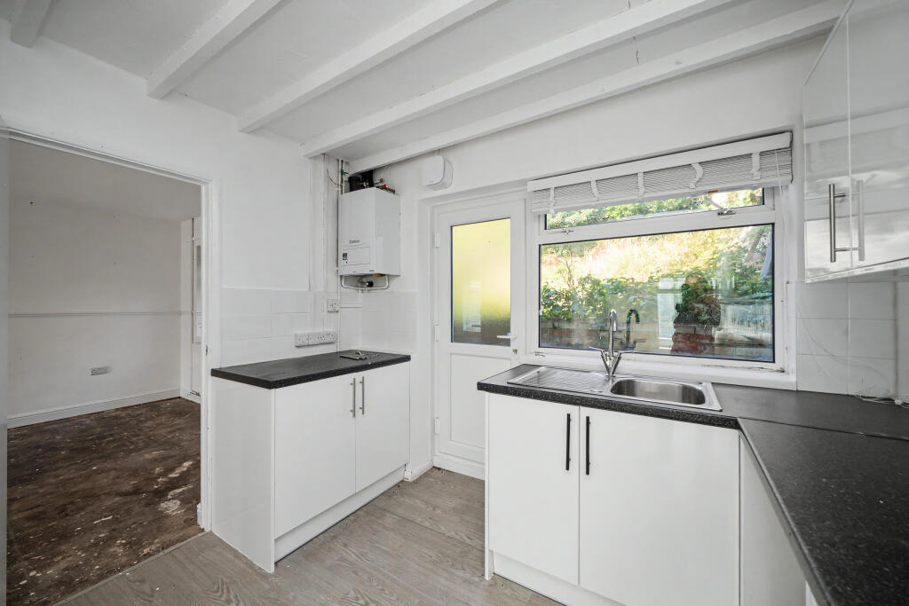 House in Brighton, Queen's Park - More