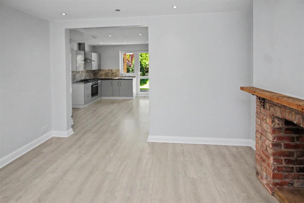 House in Nottingham, Stapleford - More