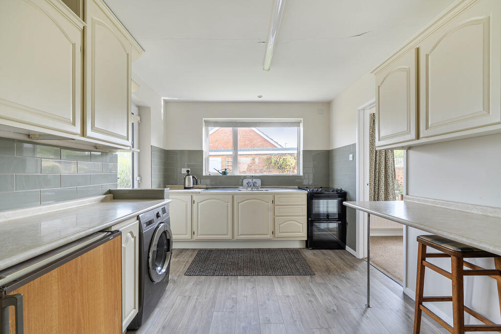 House in Taunton - View 4