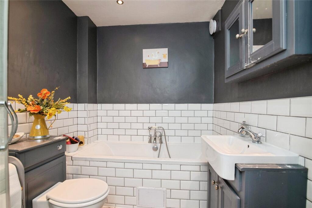 Additional image 4 of Red Hill, REDDITCH, Worcestershire, B98