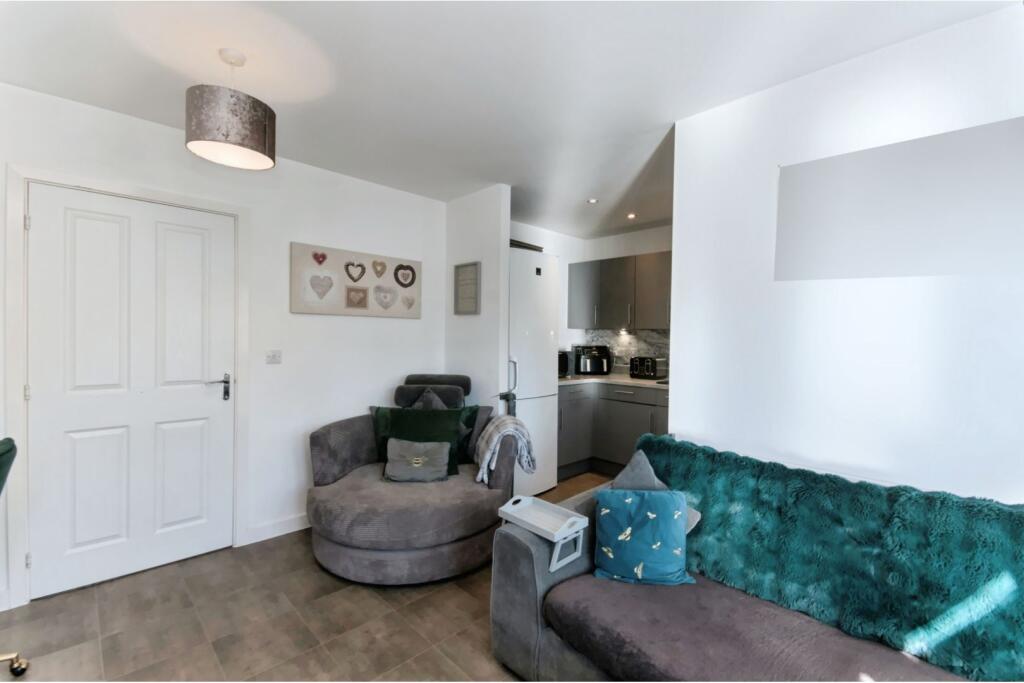 Mallow Drive, Pevensey, BN24 photo 4