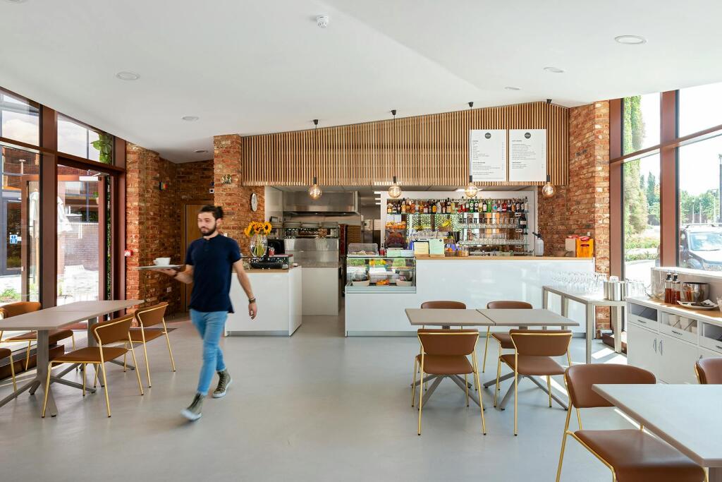 DukesCourt30.jpg