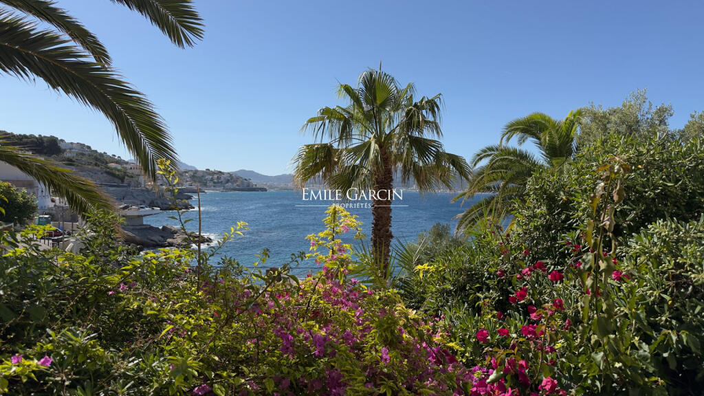 Main image of property: Provence-Alps-Cote d`Azur, Bouches-du-Rhône, Marseille